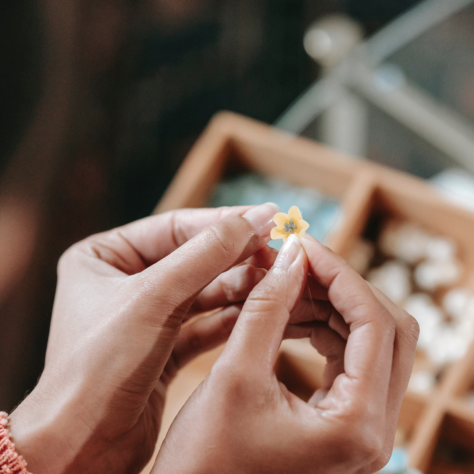 200Pcs Tiny Flower Resin Charm - Resin Crafts Diy review and price